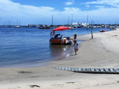 self drive round boat hire on the beach